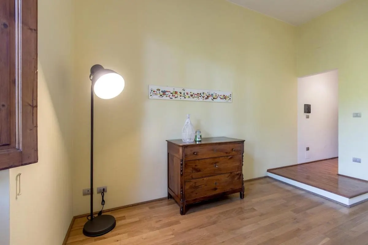 The Italian Courtyard With Free Parking Nearby Apartment Florence 0*,  Italy